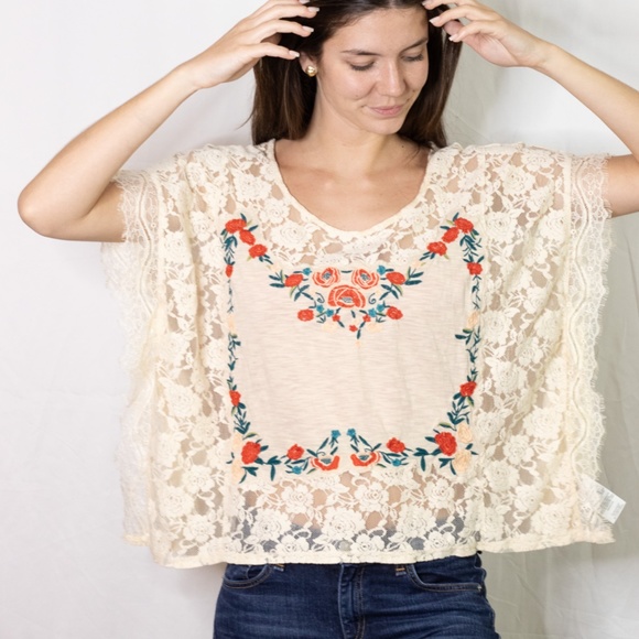 Kimchi Blue Embroidered Lace Poncho Tee - Picture 5 of 9